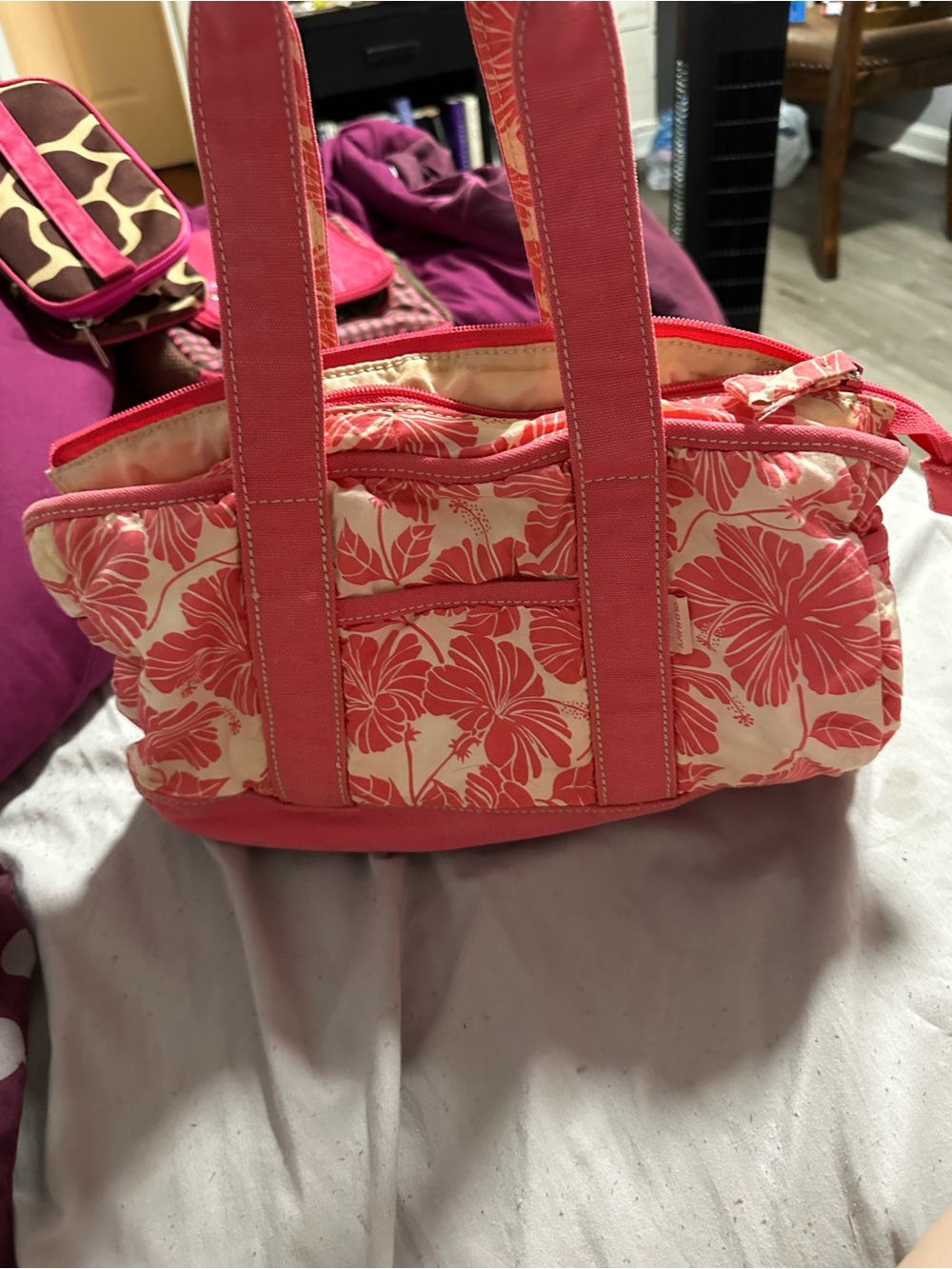 Old navy bag
